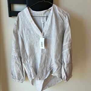 Elegant Light Gray V-Neck Blouse